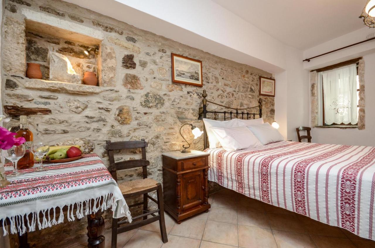 Venetiko Apartments Naxos City Extérieur photo