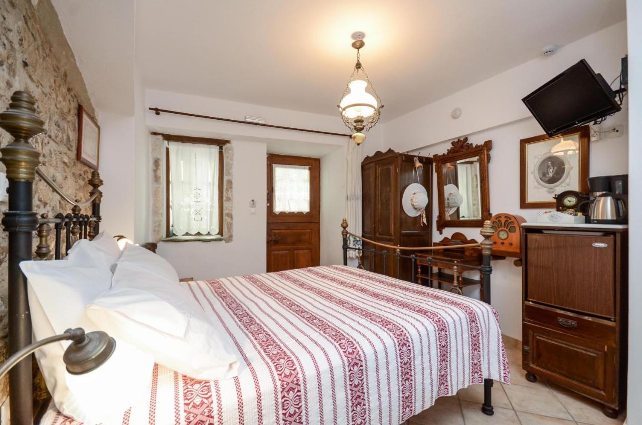 Venetiko Apartments Naxos City Extérieur photo